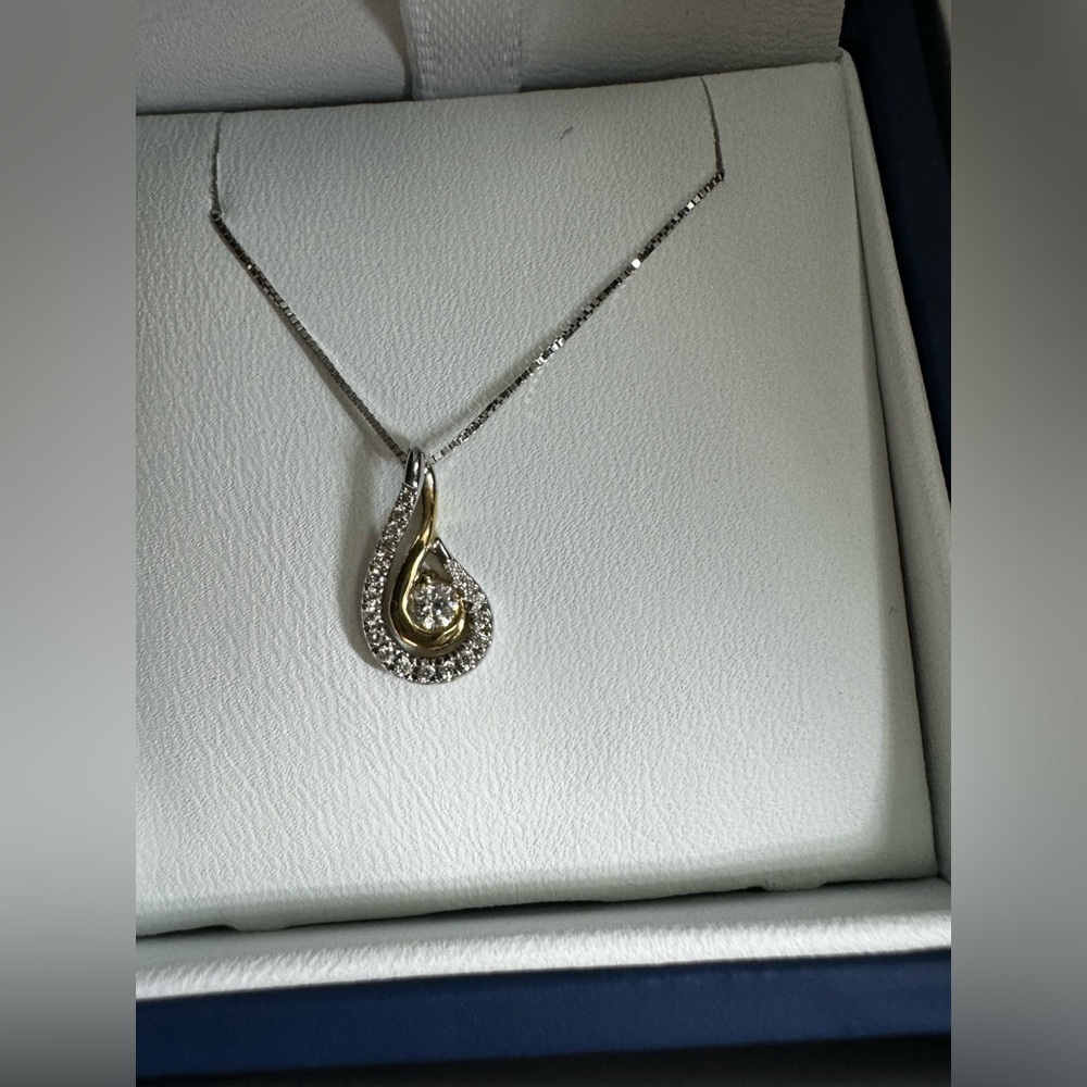 Days Northern star diamond embrace collection necklace 10k white/yellow gold